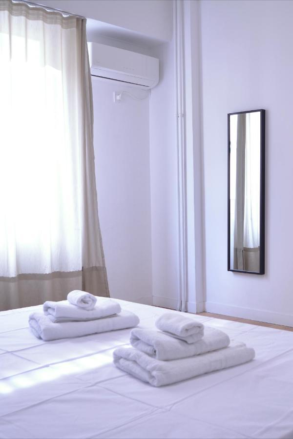 Your Dream Apartment In The Heart Of Атина Екстериор снимка